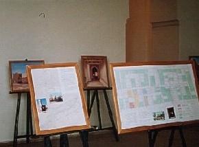 Exposición sobre el oasis de Ferkla.