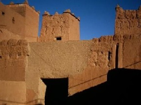 Entrada del Ksar El Khorbat Akedim restaurada.