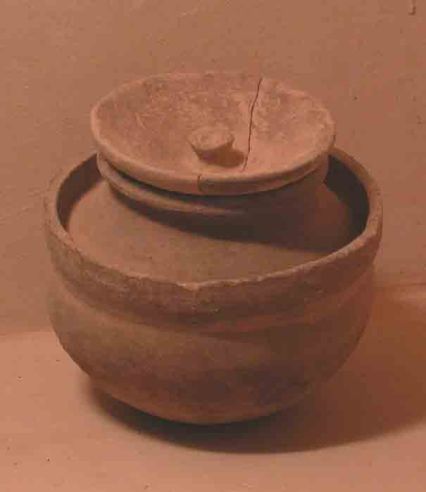 Poterie au Musée des Oasis