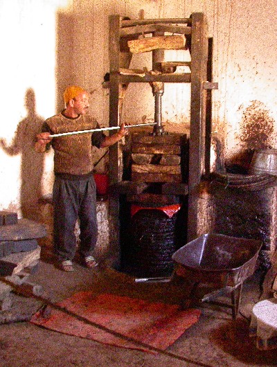 Prensa de aceite en el valle del Todra, sur de Marruecos.